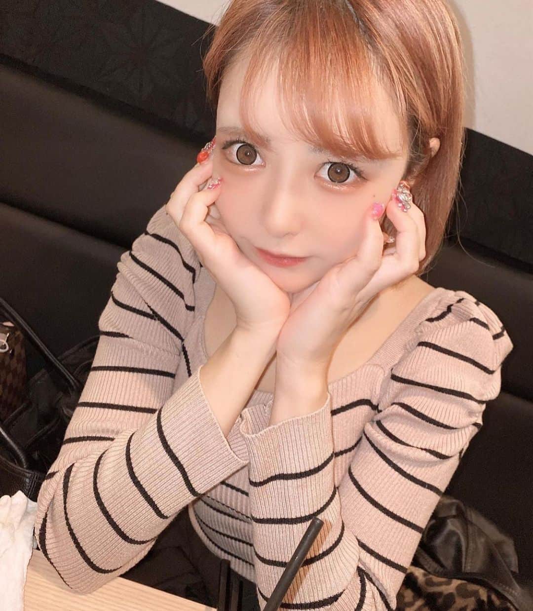 美女JAPANのインスタグラム：「どうも美女JAPANです！✨ ＊ ＊ 今回ご紹介するのはこの方‼️ ＊ ＊ rioさん！@rio_mizuiro ＊ ＊ とっても綺麗！🙈💕 こんな綺麗な人滅多にいない！💕 ＊ ＊ rioさんのアカウントには他にも素敵な投稿がたくさんあります！✨ ＊ ＊ 皆さんも是非チェックしてみてね🧸 ＊ ＊ 明日の投稿もお楽しみに！！ ＊ ちなみにあなたはどんな人がタイプですか？ コメントお待ちしております💕  ＊ ＊  #色気 #可愛い #綺麗 #かわいい #写真集 #モデル #美肌 #笑顔 #スタイル抜群 #可愛い #可愛すぎ #会いたい #天使 #美女 #美人 #美しい #清楚 #スタイル #色白 #スタイル抜群 #美脚 #素敵 #カワイイ #応援」