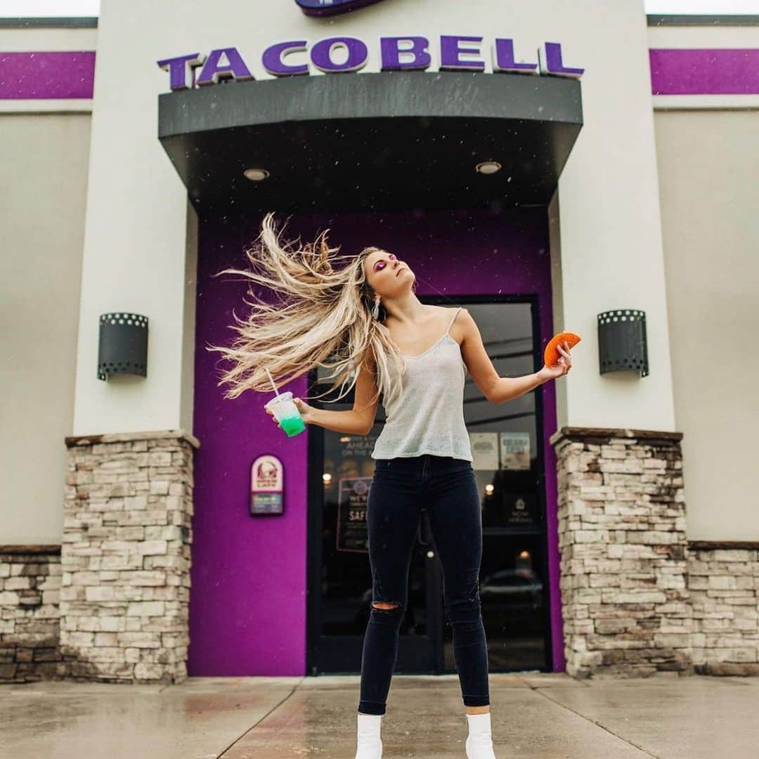 Taco Bellのインスタグラム：「Taco Bell state of mind.」