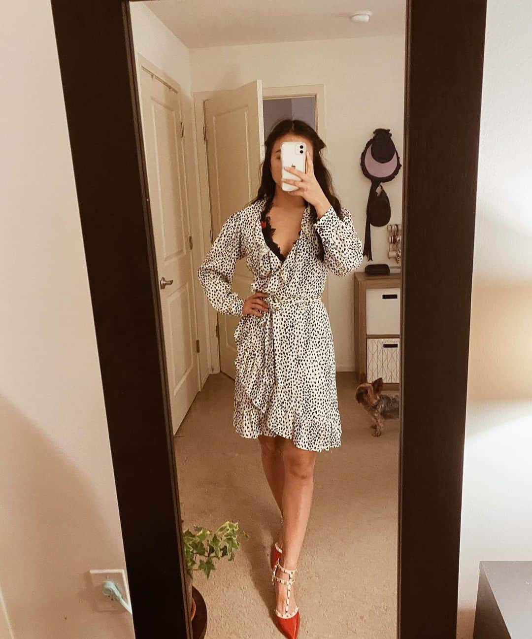 ミン・ユラのインスタグラム：「눈깜짝 하는 사이에 지나가 버린 주말~ #ootd」