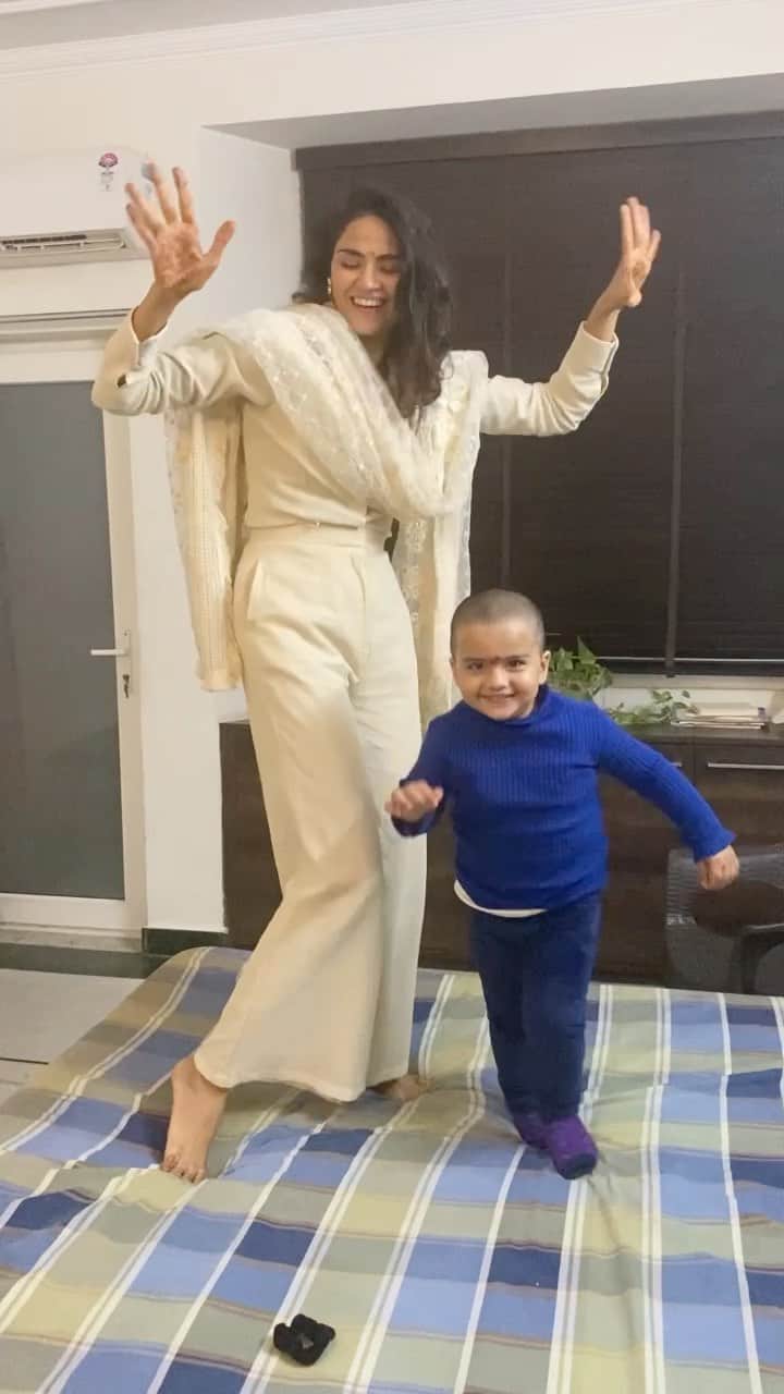 Gaurav Tanejaのインスタグラム：「Diwali ki khushiya... . #HappyDiwali」