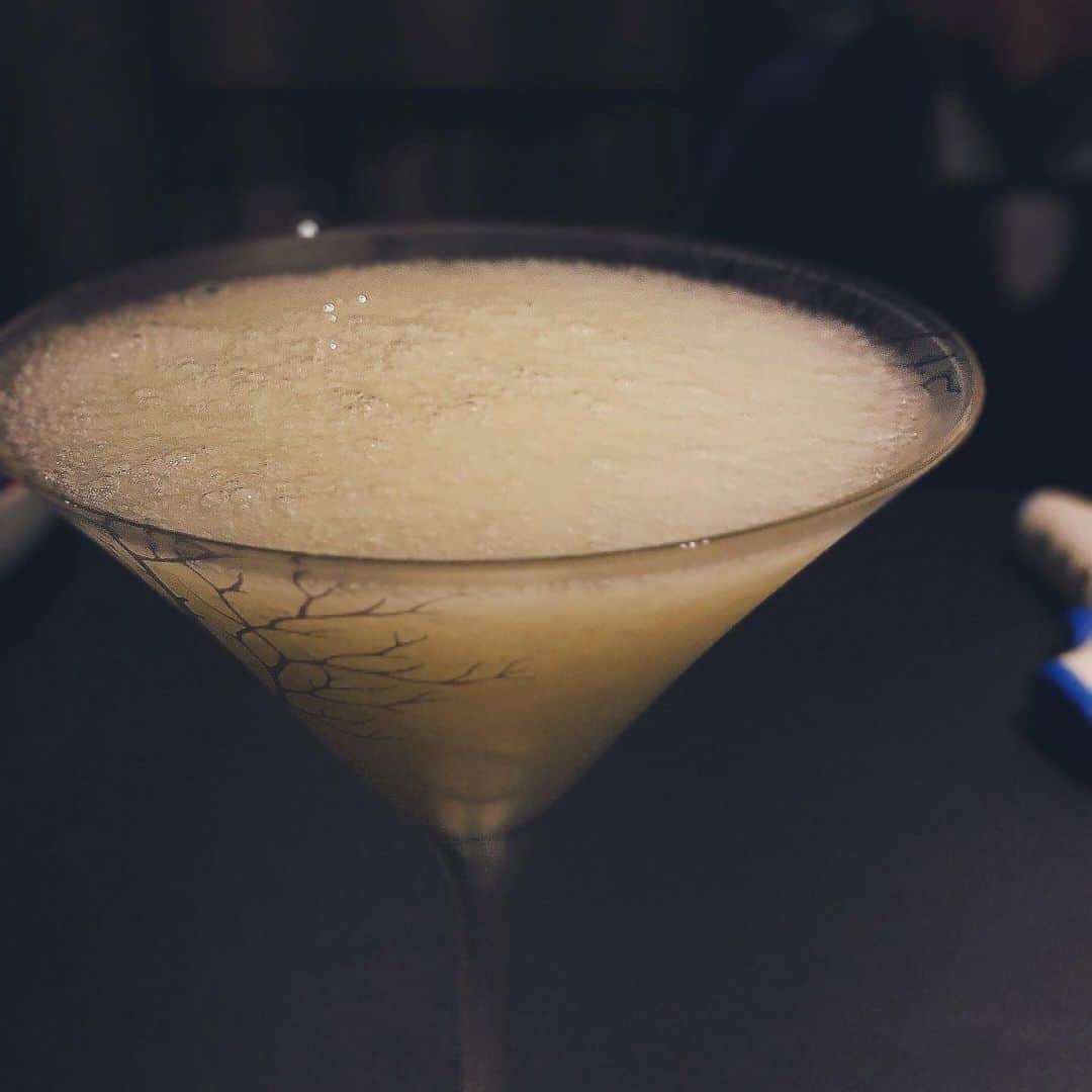 美沙玲奈のインスタグラム：「✦ 久々のプライベート🐾 Barしゅき💗  #bar #カクテル #cocktail」