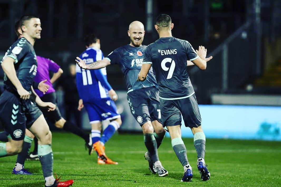 ジョーイ・バートンさんのインスタグラム写真 - (ジョーイ・バートンInstagram)「Tremendous away performance in difficult conditions. Two home games up next. @ftfcofficial #codarmy」11月15日 3時07分 - joey7bartonofficial