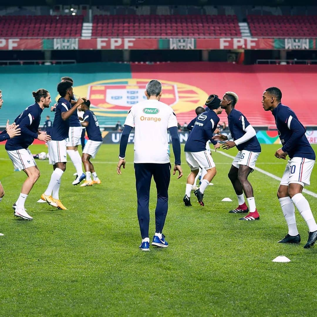 サッカー フランス代表チームさんのインスタグラム写真 - (サッカー フランス代表チームInstagram)「Dernier entraînement avant le début du match 💪 #FiersdetreBleus #PORFRA」11月15日 4時31分 - equipedefrance