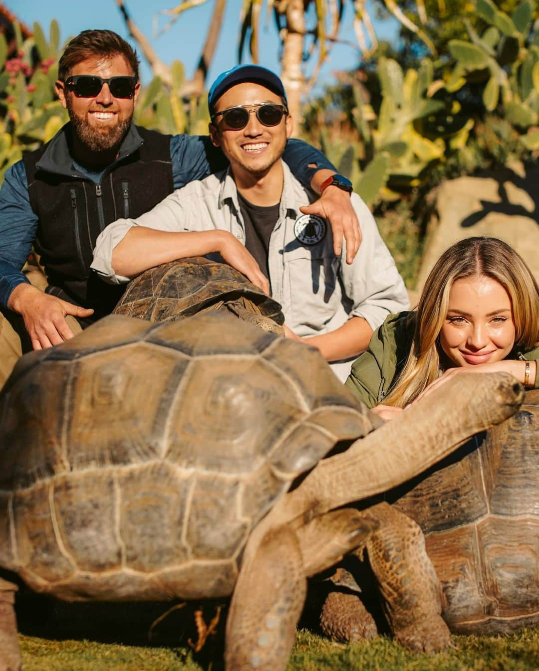 チャーリー・ジョーダンさんのインスタグラム写真 - (チャーリー・ジョーダンInstagram)「Master Oogway and I 😉  Sneak peek pics of our visit to @turtleconservancy 🐢 full YouTube video explaining everything about these beautiful tortoises coming soon! So excited and blessed to be able to share everything we have been planning with these beautiful animals! Just because the world has stopped doesn’t mean we stop helping 🌈 Jacket @revolve」11月15日 5時48分 - charlyjordan