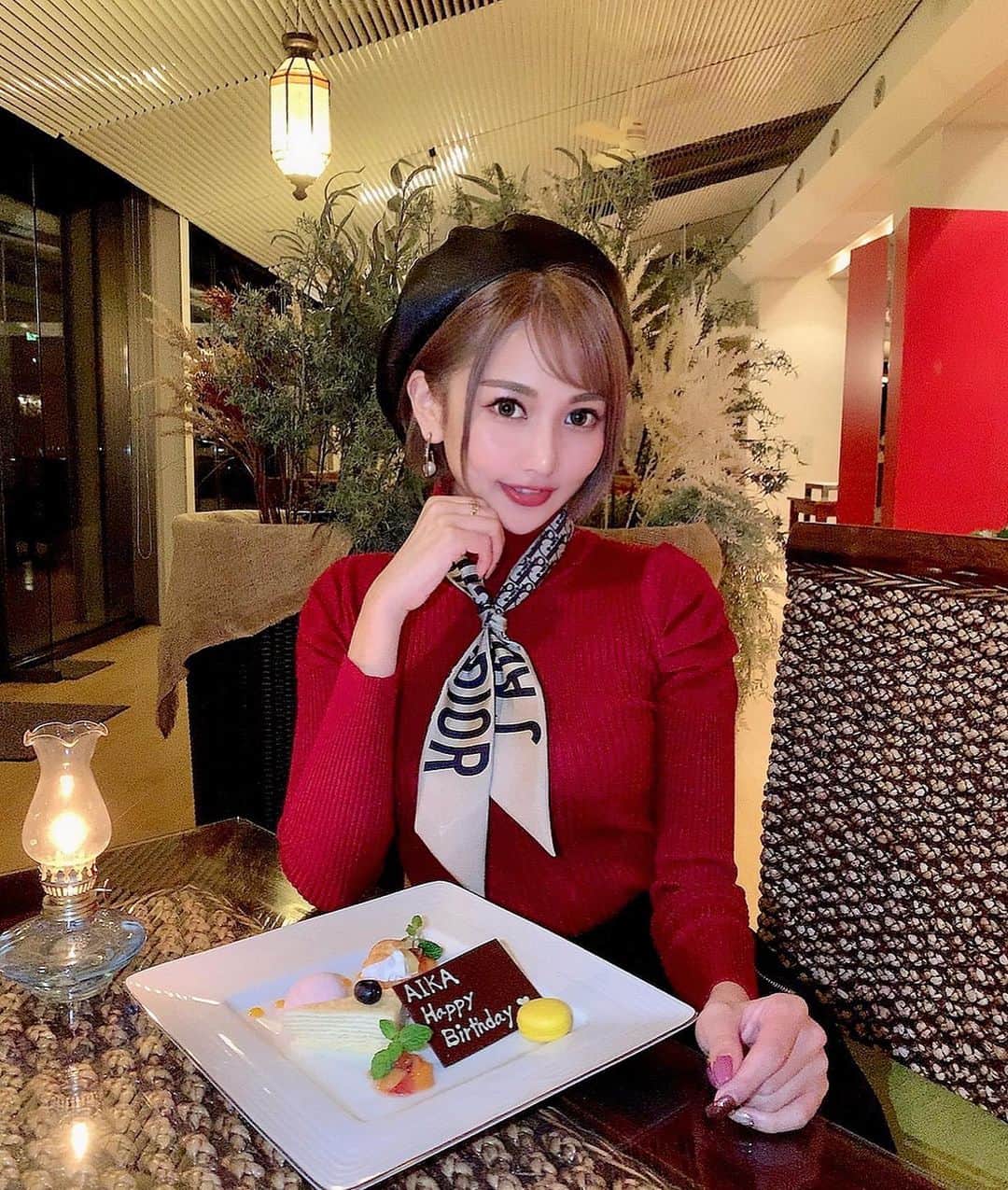 AIKAのグルメインスタ