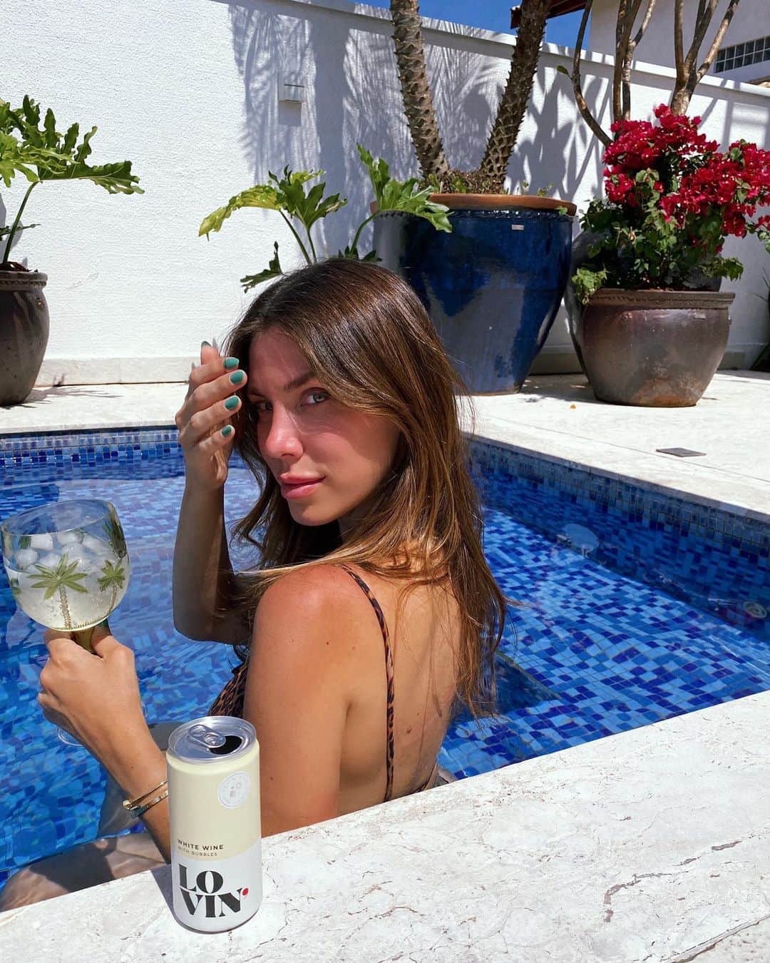 Glam4Youのインスタグラム：「Aquele sábado que esperei a semana todinha... @lovin.wine comigo」