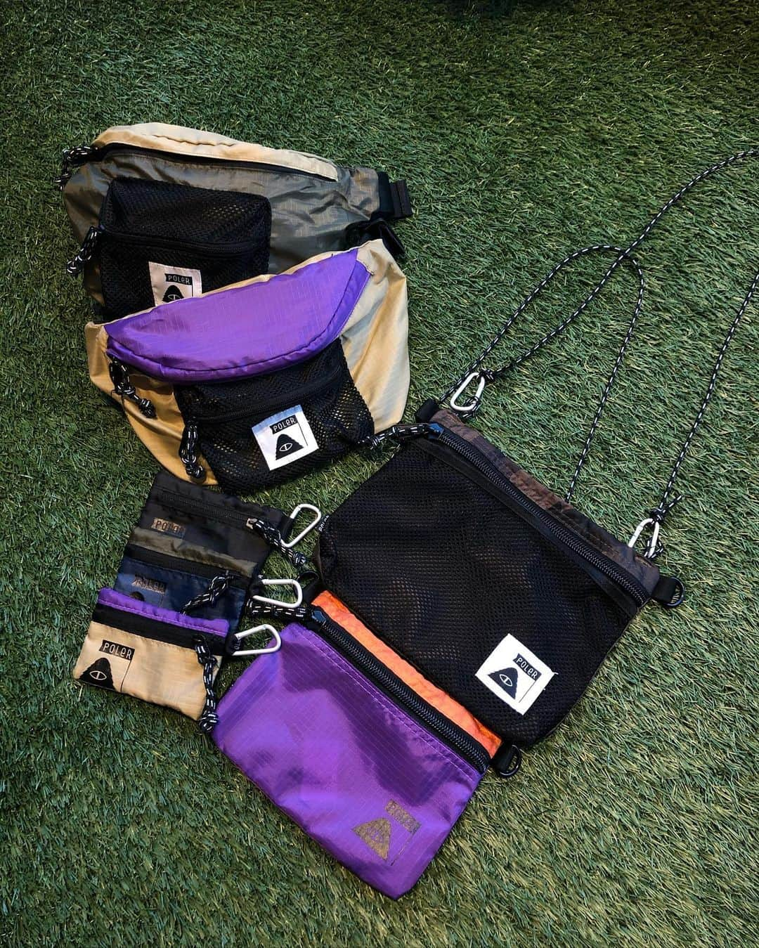 Poler Outdoor Stuffさんのインスタグラム写真 - (Poler Outdoor StuffInstagram)「Japan accessories are on sale! Fanny packs, zipper wallets, and crossbody pouches are all 30% off and we have full color runs! #polerstuff #campvibes」11月15日 8時04分 - polerportland