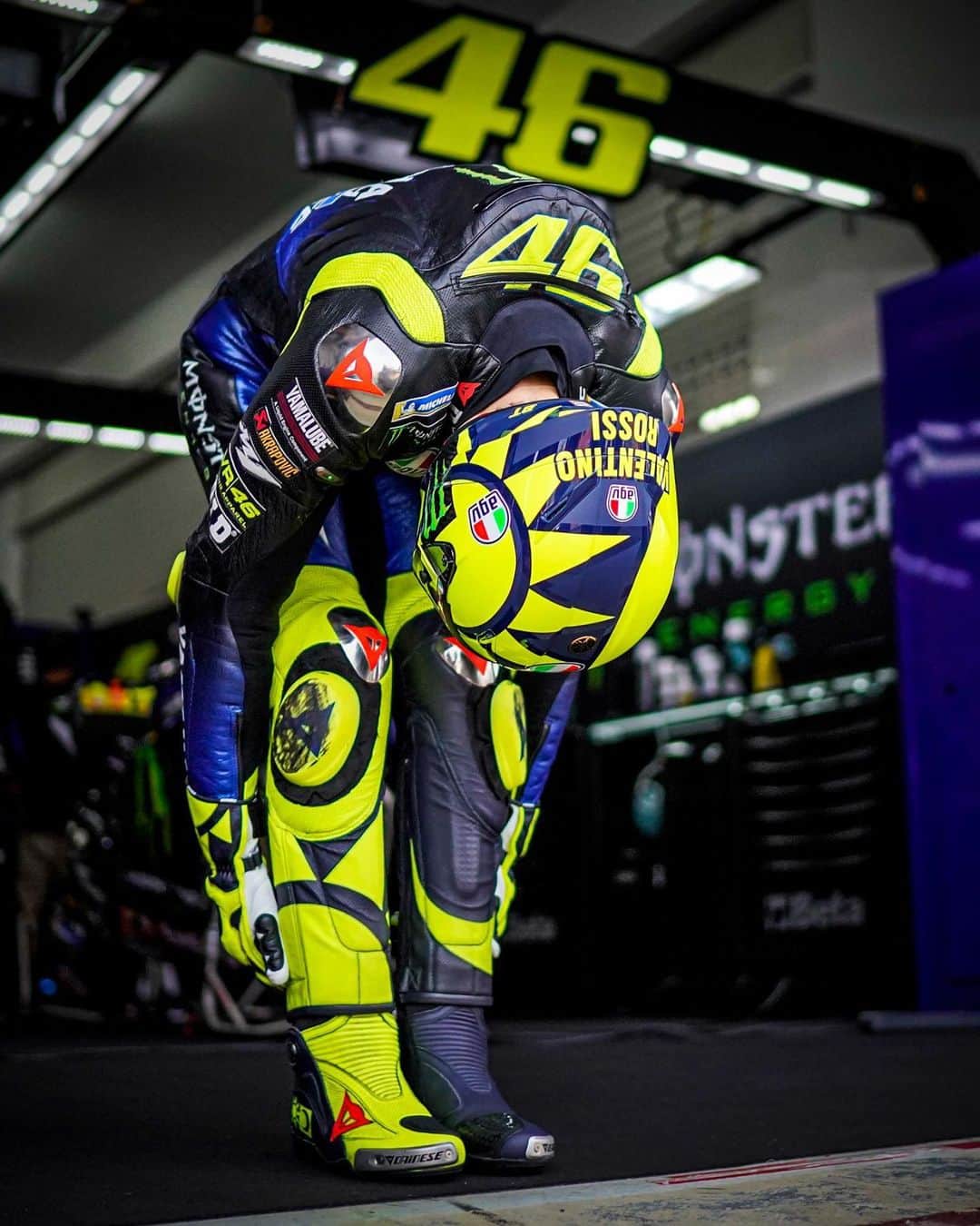 バレンティーノ・ロッシのインスタグラム：「Valencia circuit,Spain Saturday,official practice 📸 @falex79」