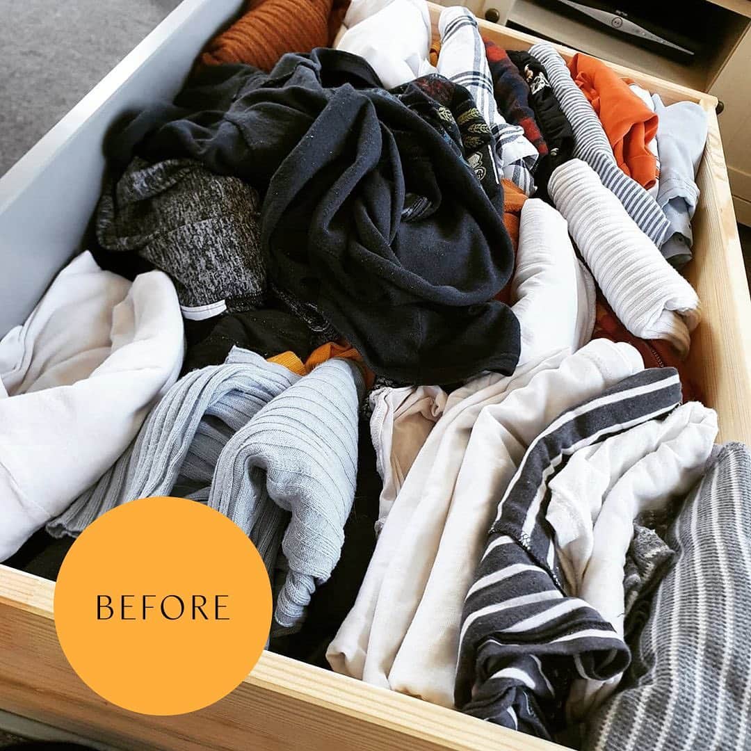 近藤麻理恵さんのインスタグラム写真 - (近藤麻理恵Instagram)「Arranging your folded items by color will make your drawer look like a box of sweets – how delightful! Tidy transformation by @myharvardhome.」11月15日 8時46分 - mariekondo