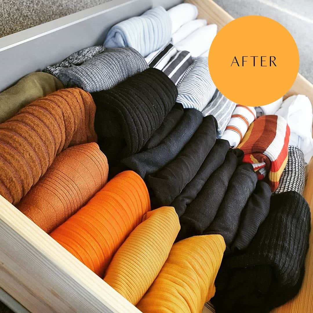 近藤麻理恵のインスタグラム：「Arranging your folded items by color will make your drawer look like a box of sweets – how delightful! Tidy transformation by @myharvardhome.」