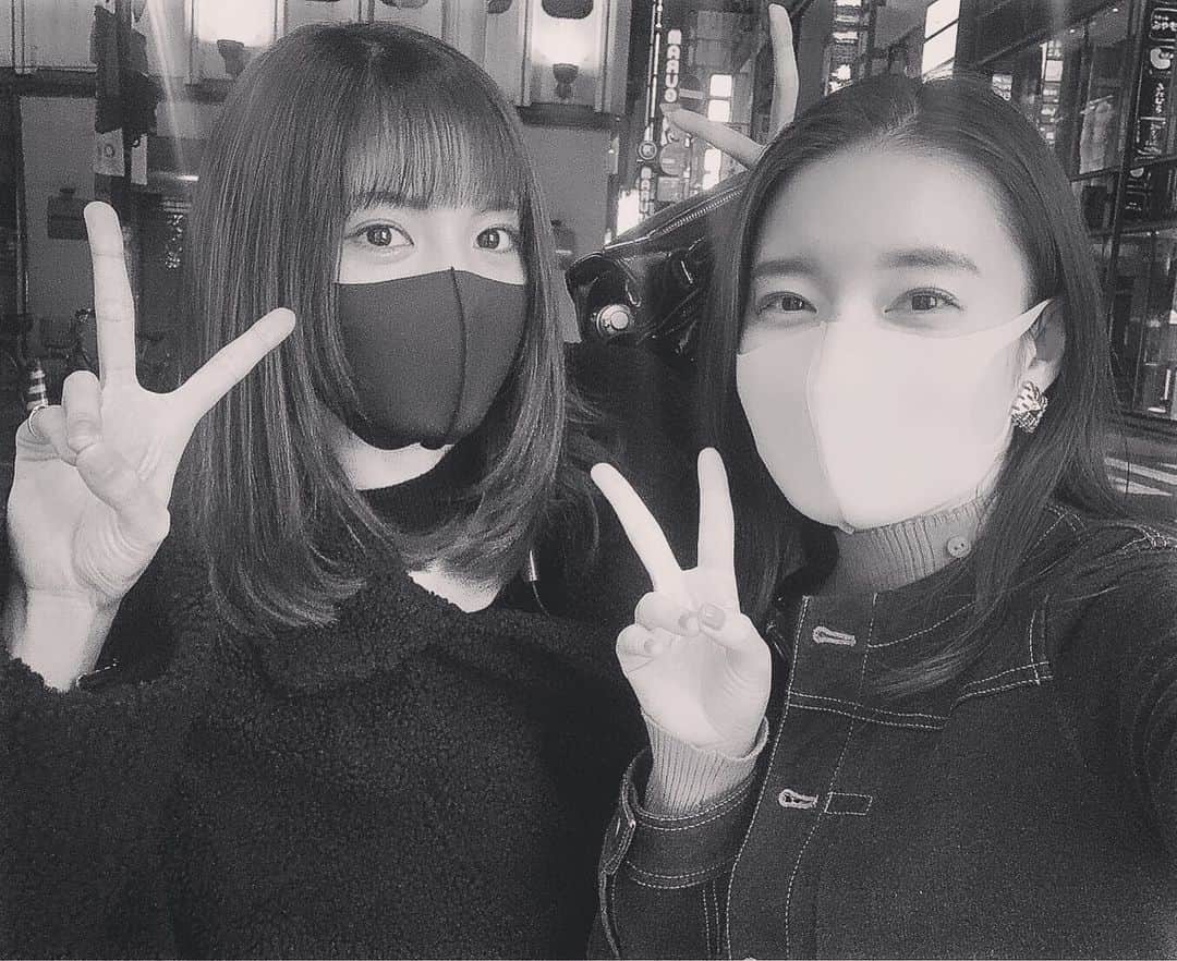 美沙玲奈のインスタグラム：「🐰💗✨」