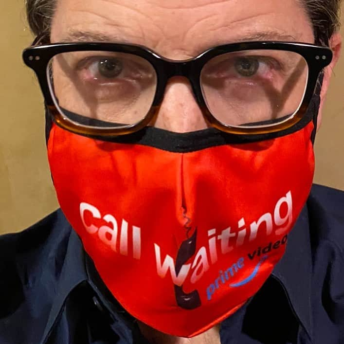 ダン・ブカティンスキーさんのインスタグラム写真 - (ダン・ブカティンスキーInstagram)「Be safe. WEAR A MASK! And watch @callwaitingmovie on @amazonprimevideo !!!」11月15日 11時06分 - danbucatinsky