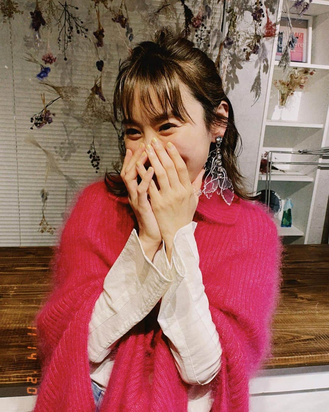高橋愛さんのインスタグラム写真 - (高橋愛Instagram)「pink bba 💘 ㅤㅤㅤㅤㅤㅤㅤㅤㅤㅤㅤㅤㅤ ㅤㅤㅤㅤㅤㅤㅤㅤㅤㅤㅤㅤㅤ #pink #MERY #たみぃコーデ #ともむーメイク」11月15日 11時52分 - i_am_takahashi