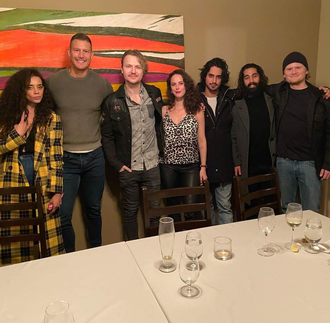 カヤ・スコデラリオのインスタグラム：「#residentevil cast coming at you 🧟‍♀️」