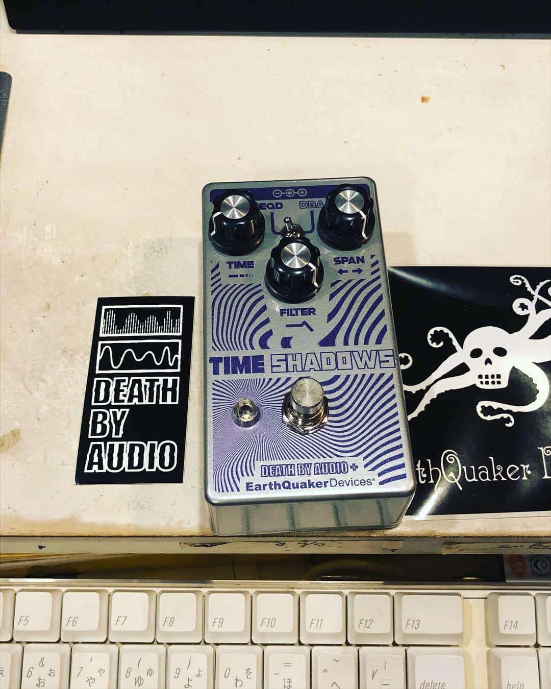 ミヤ さんのインスタグラム写真 - (ミヤ Instagram)「New Gear Coming!! 次の配信から使い倒す！　 #mucc #earthquakerdevices  #deathbyaudio  #deathbyaudioeffects」11月15日 12時28分 - miyaguchi