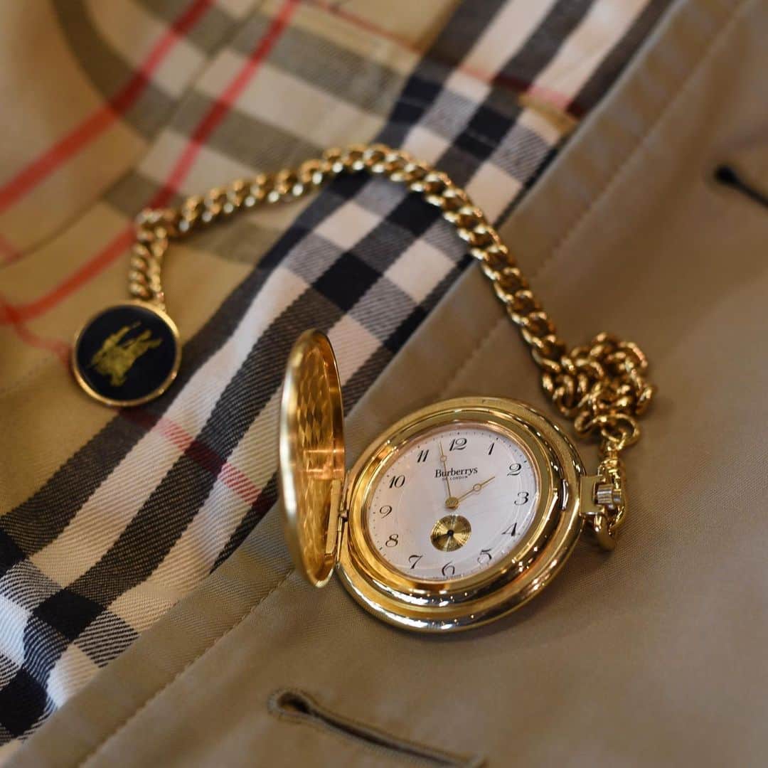 Vintage Brand Boutique AMOREのインスタグラム