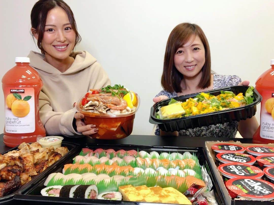 のインスタグラム：「フィットネス系YouTuberのさーたんさんとコストコメニューで大食い♪  さーたんさんが、思ってた以上の大食いで、ビックリでした！  沢山食べる女子と食べるのは、楽しいですね♪  そして、今回食べたメニューも全部美味しかったです♪  YouTubeにて動画公開中なので、皆様、是非ご覧下さい！  #コストコ #大食い #大食い女子 #さーたん #コラボ #youtube #動画公開中 #三宅智子の大食いtv」