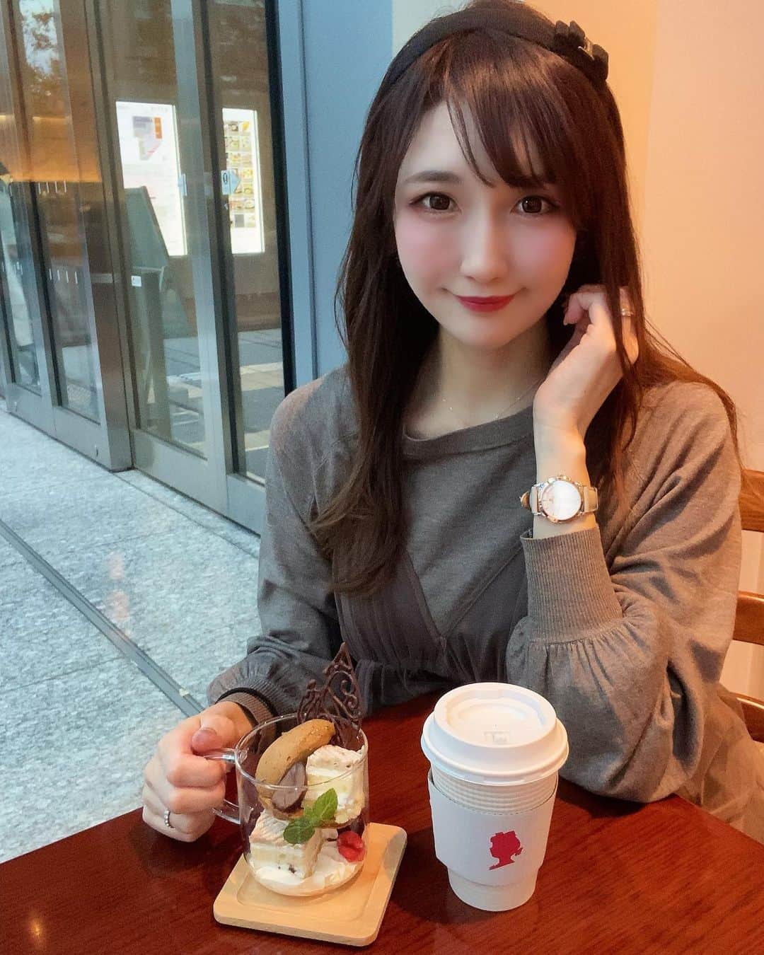 momoのグルメインスタ