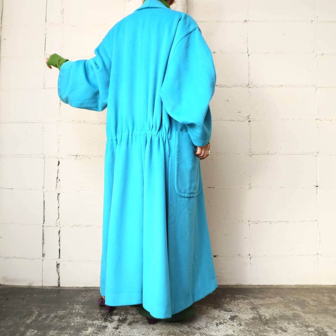 吉祥寺 古着屋 Orfeoさんのインスタグラム写真 - (吉祥寺 古着屋 OrfeoInstagram)「. "GIANFRANCO FERRE"  Shawl Collar Long Coat  #orfeo #kichijoji #tokyo #vintage #used #fashion #coordinate #outfit  お問い合わせはインスタグラムのプロフィール掲載のメールアドレスにお願いいたします。コメント、DMでのお問い合わせは受け付けておりませんのでご了承ください。 ONLINE SHOPの商品も店頭にてご購入頂けます。気になる商品がございましたらスタッフにお声掛けください。  新型コロナウィルス感染拡大防止策を徹底した上で営業をしております。マスクの着用、入店時にアルコールでの消毒をお願いいたします。」11月15日 14時47分 - orfeokichijoji