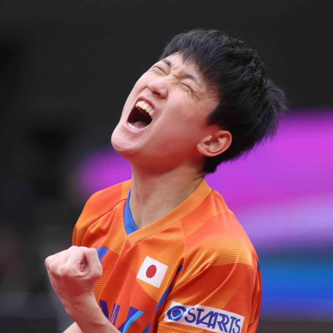 ITTF Worldさんのインスタグラム写真 - (ITTF WorldInstagram)「SEVEN-GAME THRILLER!!  🐉  THE DRAGON IS ON FIRE 🔥🔥🔥🔥 … and in the FINAL‼️  Ma Long fights back from 1-3 down to beat Tomokazu Harimoto and avenge last year’s semi-final defeat at the #ITTFWorldCup   #RESTART」11月15日 15時20分 - wtt