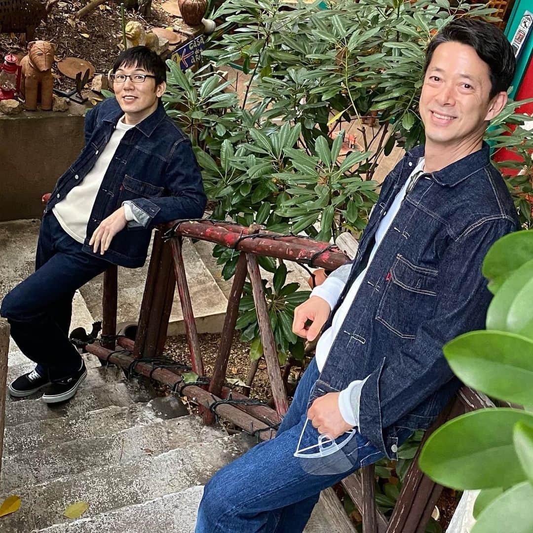 のインスタグラム：「ゴエさんと  ロケ中😊⭐️‼️  #eo光チャンネル   #ゴエと忠志のDEEP関西   衣装はもちろん！ #FULLCOUNT さんです！ いつもありがとうございます⭐️  #吉本新喜劇   #西川忠志   #感謝」