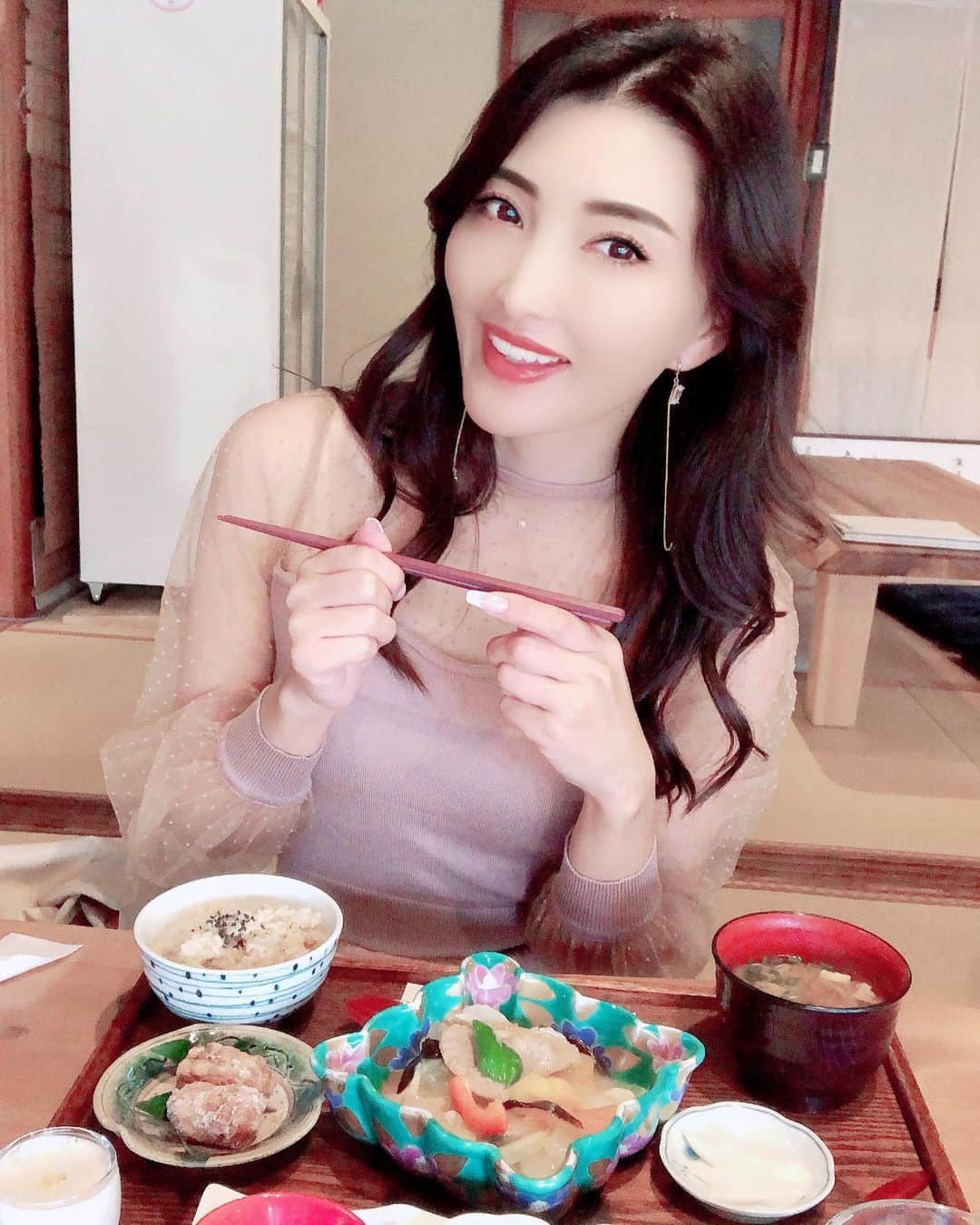 山内智恵のグルメインスタ