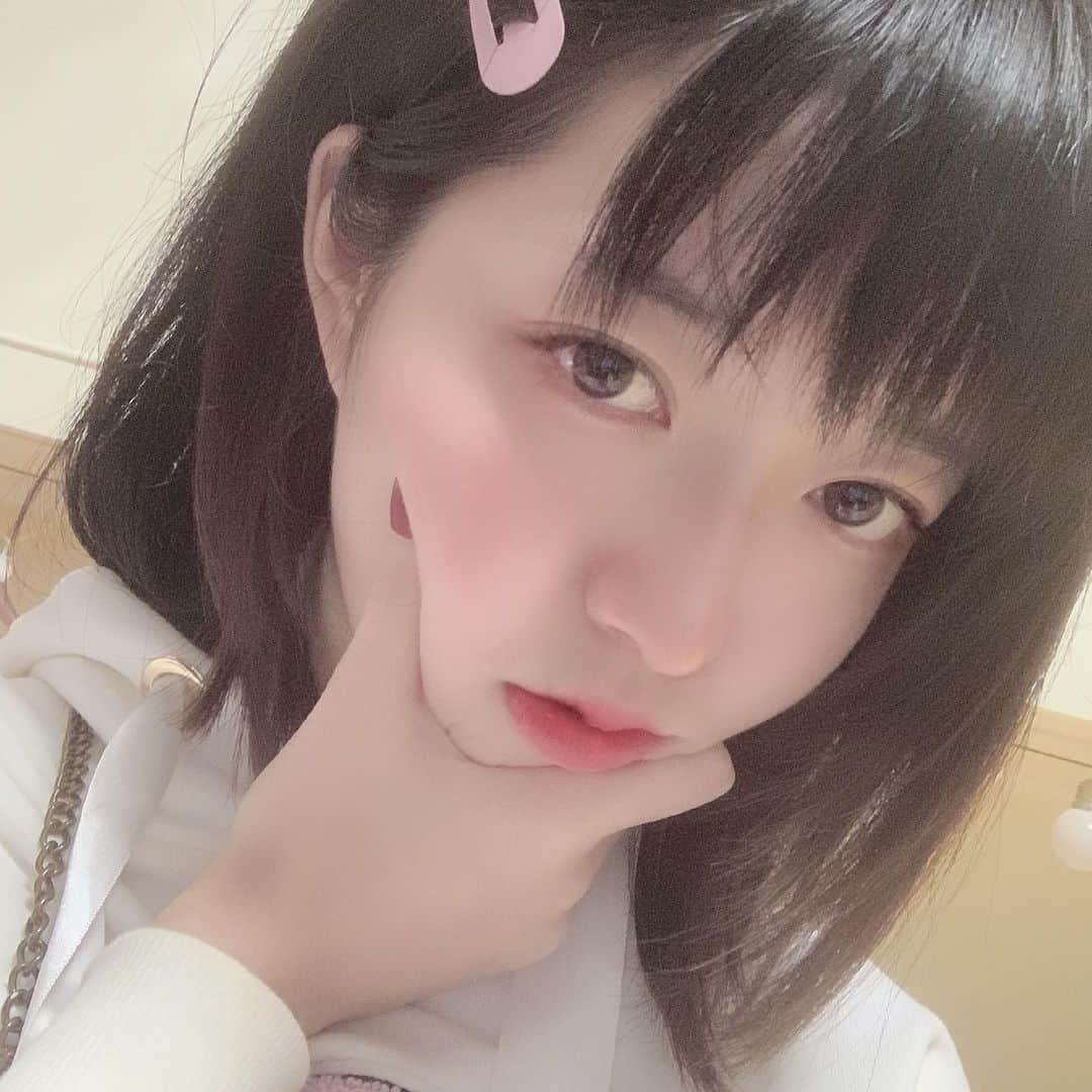 にかもきゅさんのインスタグラム写真 - (にかもきゅInstagram)「ごめんなさい🙇🏻‍♀️ 私が長い間行方不明になったことについて本当に申し訳ありません🙇🏻‍♀️ 弱気を許してください🙇🏻‍♀️」11月15日 17時05分 - suzumiya_kanon