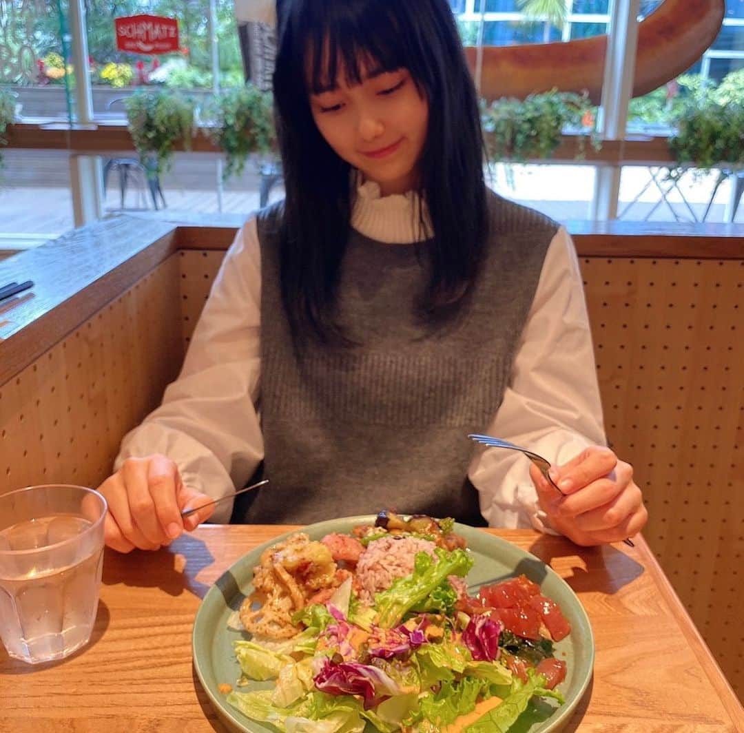 松本恵莉紗さんのインスタグラム写真 - (松本恵莉紗Instagram)「ワンプレートランチ🍴﻿ ﻿ 美味しかった〜☺️﻿ ﻿ #えりさのまいうグラム﻿ #ワンプレートランチ﻿」11月15日 18時15分 - elisa_matsumoto