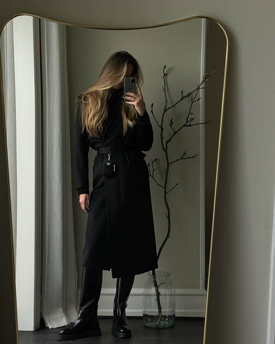Mathilde Goehlerのインスタグラム：「Sunday walk」