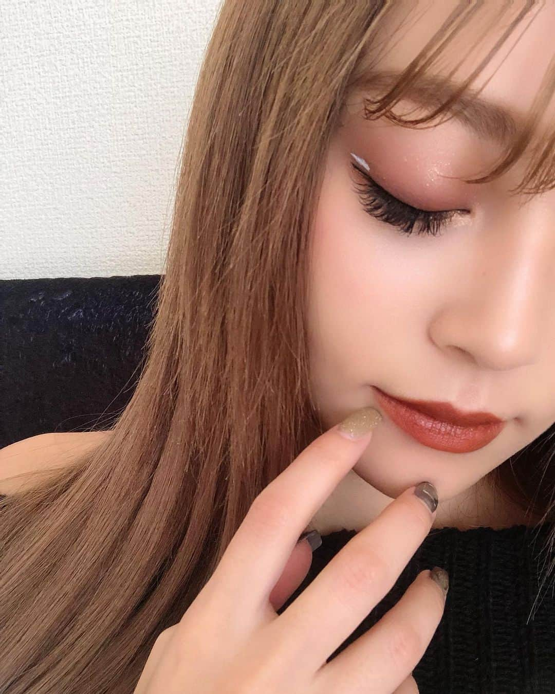 土屋怜菜（れいぽよ）さんのインスタグラム写真 - (土屋怜菜（れいぽよ）Instagram)「﻿ make💄💋﻿ ﻿ 今日makeした時に使ったコスメを﻿ 一部だけだけど載せてみる✌️🏼﻿ ﻿ ﻿ ファンデ ➯ レブロンカラーステイクッションロングウェアファンデーション 02VANILLA﻿ ﻿ アイシャドウ ➯ シピシピ ドレッシーシャドウ﻿ 01ローズガンディ﻿ ﻿ MAC スモールアイシャドウ ペイントバイアンバー﻿ ﻿ マスカラ ➯ ラッシュクイーンフェリンブラック﻿ WP 01 ディープブラック﻿ ﻿ チーク ➯ NARS エクスポーズトチークパレット﻿ ﻿ リップ ➯ LikEYBEAUTY スムースフィットリップスティック 203ボールド﻿ ﻿ です☺︎ ﻿」11月15日 20時20分 - reipoyo_0411