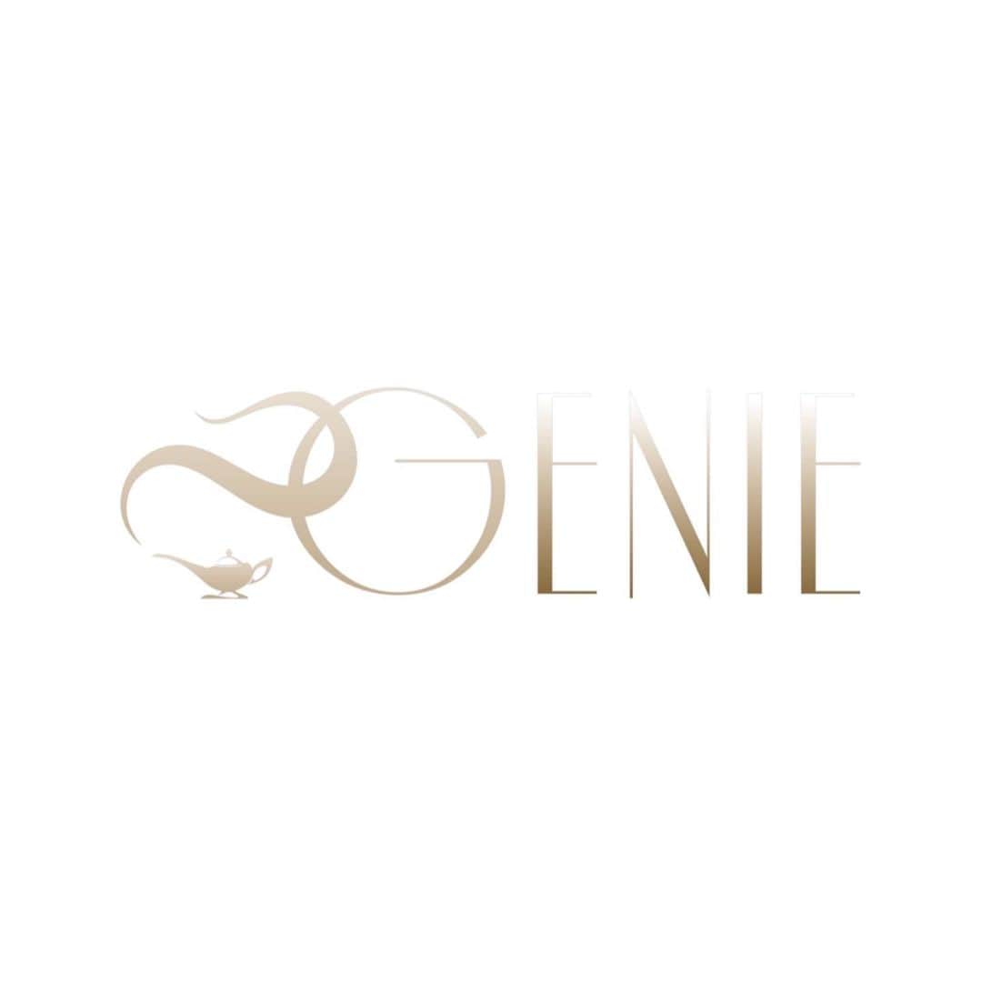 MIYABIのインスタグラム：「． *☼*―――――*☼*――――― ． 12月15日Grand Open ガールズバーラウンジ  GENIE ． ． 矢神サラ(@sara_yagamisara )がこだわって作ったお店が遂にOPEN✨✨ ． オープニングメンバーとして携わっております(*¨*) 素敵なメンバーと盛り上げていきますので 是非遊びに来てください🥺✨ ． ． 〒𝟷𝟶𝟼-𝟶𝟶𝟹𝟸  東京都港区六本木𝟽-𝟾-𝟻  𝟸𝟶𝟺𝙱 ． *☼*―――――*☼*――――― ． #GENIE#ガールズラウンジ #lalah #アレンジ#可愛い#綺麗#お洒落#キャバ嬢#ホスト#六本木#lol#f4f#fashion#makeup#hair#dogstagram#サロンモデル#撮影#style#nail#model#party#美容 #ホステス#travel#art#like4 #Summer #ドレス」