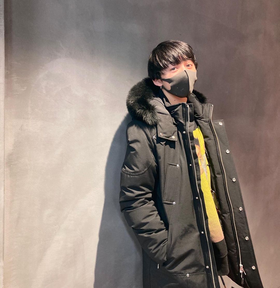 大原海輝さんのインスタグラム写真 - (大原海輝Instagram)「友人のお誘いでMOOSE KNUCKLESに行って来たよ！ 「Bring The Heat」POP UP STORE  伊勢丹新宿店 MENS館 6階 11月24日までしてるみたい😉#moosebringstheheat #ムースナックルズ」11月15日 20時30分 - umichan1015
