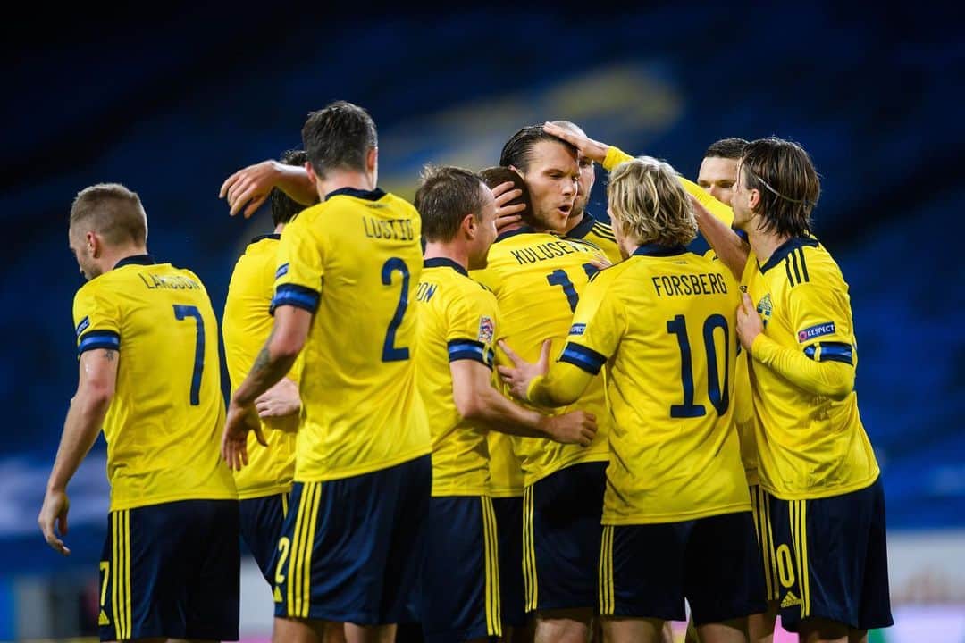 アルビン・エクダルのインスタグラム：「Great win boys 🇸🇪」
