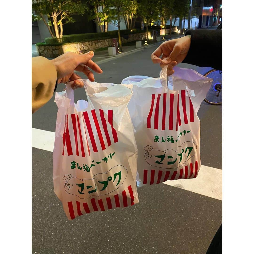 篠原真衣のグルメインスタ