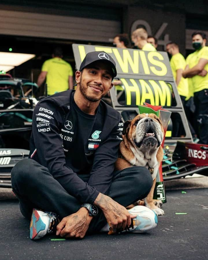 teamtravelersのインスタグラム：「Congratulations to @lewishamilton , who has just won his 7th #F1 World Championship at the Turkish Grand Prix, equalling Michael Schumacher’s all-time record. In this recent shot, he was wearing a unique #IWC Big Pilot Perpetual Calendar in black ceratanium with black dial, made especially for him as part of 'Black Lives Matter' movement. True legend!   📸: @mercedesamgf1   .  #spotted #lewishamilton #lh44 #legend #champion #blacklivesmatter #formula1 #mercedesamgf1 #mercedes #perpetualcalendar #watch #watches #watchesofinstagram #luxurywatches #amazingwatches #luxury   .  Discover all about watches on #TheNextHour : #audemarspiguet #cartier #hermes #louisvuitton #omega #patekphilippe #rolex #richardmille #swatch」