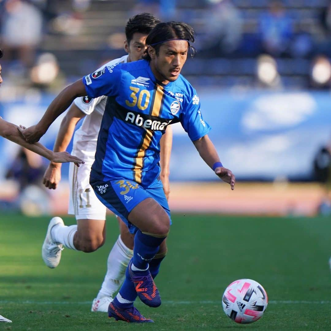 FC町田ゼルビアさんのインスタグラム写真 - (FC町田ゼルビアInstagram)「フォトギャラリー📸⚽️ ﻿ ● 町田 1 - 2 松本 ﻿ #髙江麗央 #福井光輝 #中島裕希  #水本裕貴 #ドリアンバブンスキー #橋村龍ジョセフ #ノリエガエリック  #岡田優希 #平戸太貴  #FC町田ゼルビア #zelvia #Jリーグ #サッカー #スポーツ #soccer #football #JLeague #町田﻿ #町田GIONスタジアム」11月15日 21時54分 - fcmachidazelvia