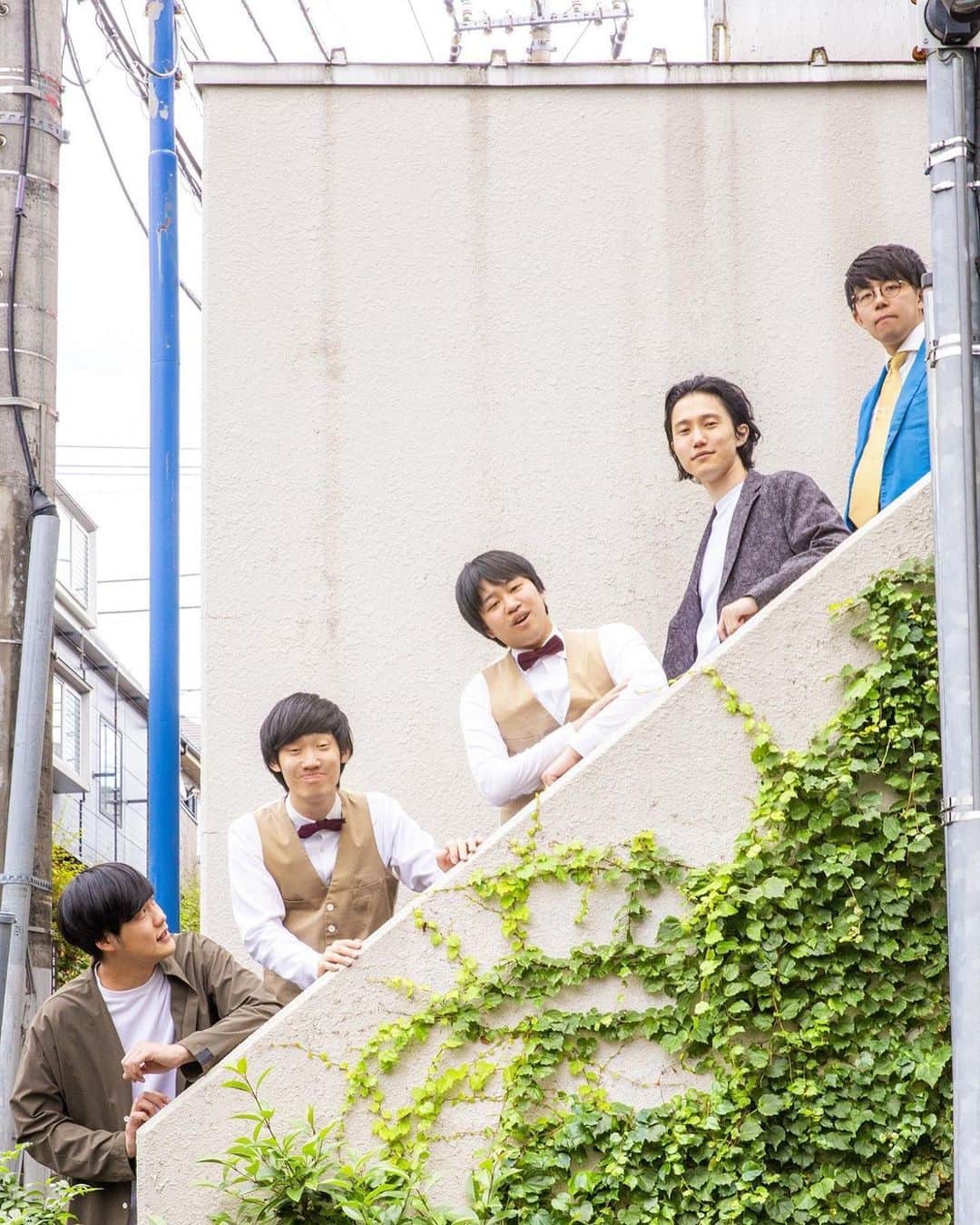 TOWAのインスタグラム：「📷by me #comedy #live  サノライブさんのお声がけでフライヤーの写真を撮らせて頂いてますので是非🔽 ☺️✨  『#池袋ボンバーズ in 下北沢』 写真は #ナイチンゲールダンス さん #まんじゅう大帝国 さん #サノライブ さん  #サノフェス2020 #お笑いライブ #KPRO さん #ブレナイ #芸人 さん 🎫 https://tiget.net/events/111640」