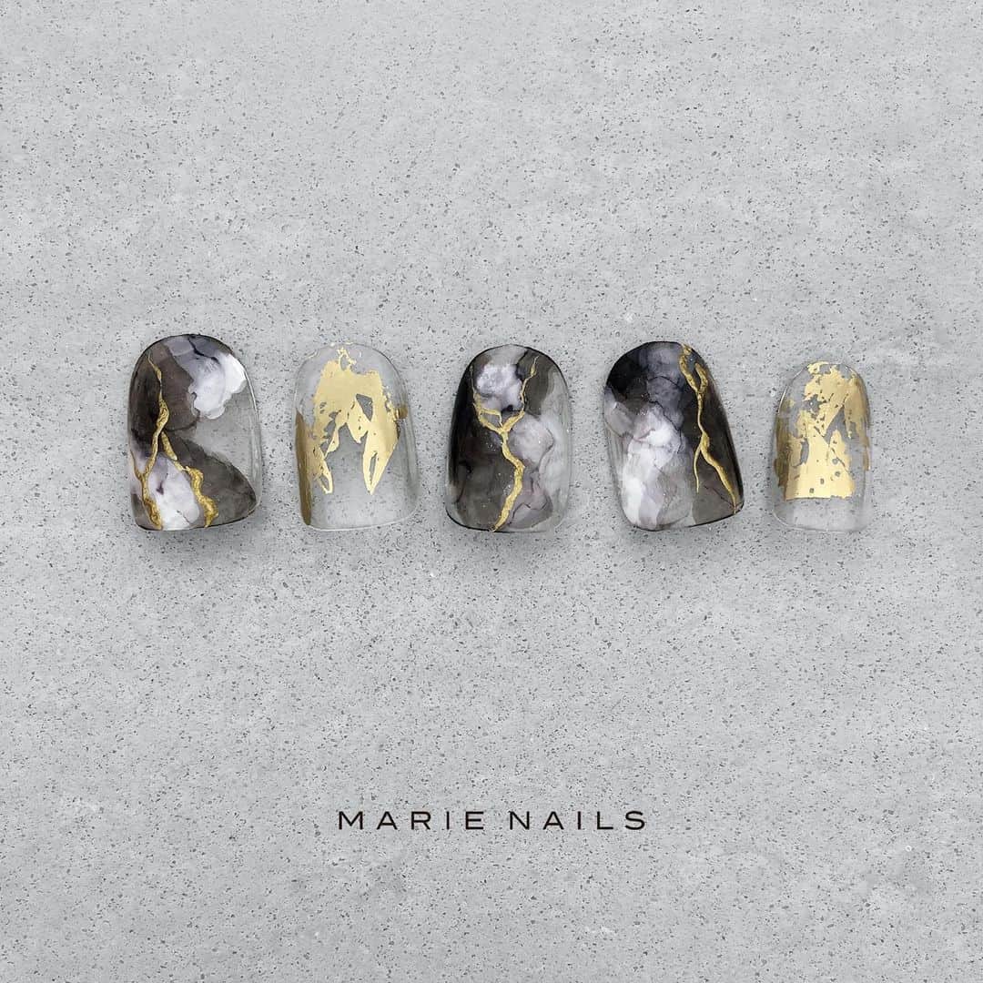 marienails_jpnのインスタグラム：「#nailartist #nailstagram #nailsofinstagram #nailswag #nailpro #nailist #marienails #nail #nails #naildesign #nailart #fashion #trend  #gelnails #instanails #fashionista #fashionlove #nailfie #マリーネイルズ #ネイルデザイン #ネイル #ジェルネイル #ファッション #ネイルサロン #ネイリスト #お洒落さんと繋がりたい #美甲 #ネイルアート #おしゃれ #コーデ」