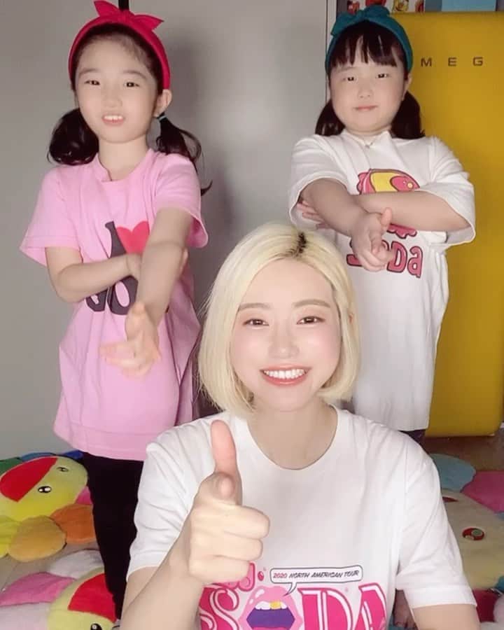 Dj Sodaのインスタグラム：「주말엔 조카들이랑 슈팅스타챌린지 하면서 놀기💖💕 I played #ShootingStarChallenge with my nieces🌟💫✨    🎵DJ SODA - SHOOTING STAR」