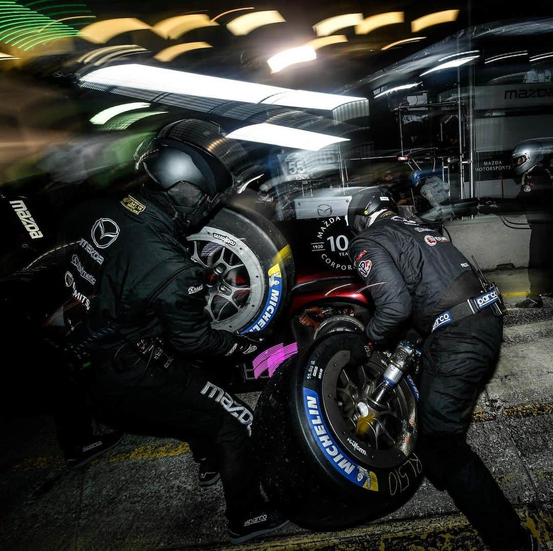 ミシュランさんのインスタグラム写真 - (ミシュランInstagram)「Scenes from an eventful, enjoyable and engaging Mobil 1 Twelve Hours of Sebring, to wrap the 2020 season in a way that fit the year.   Congratulations to all the winners and champions crowned Saturday night in Sebring!   #IMSA #Sebring12」11月16日 0時09分 - michelinusa