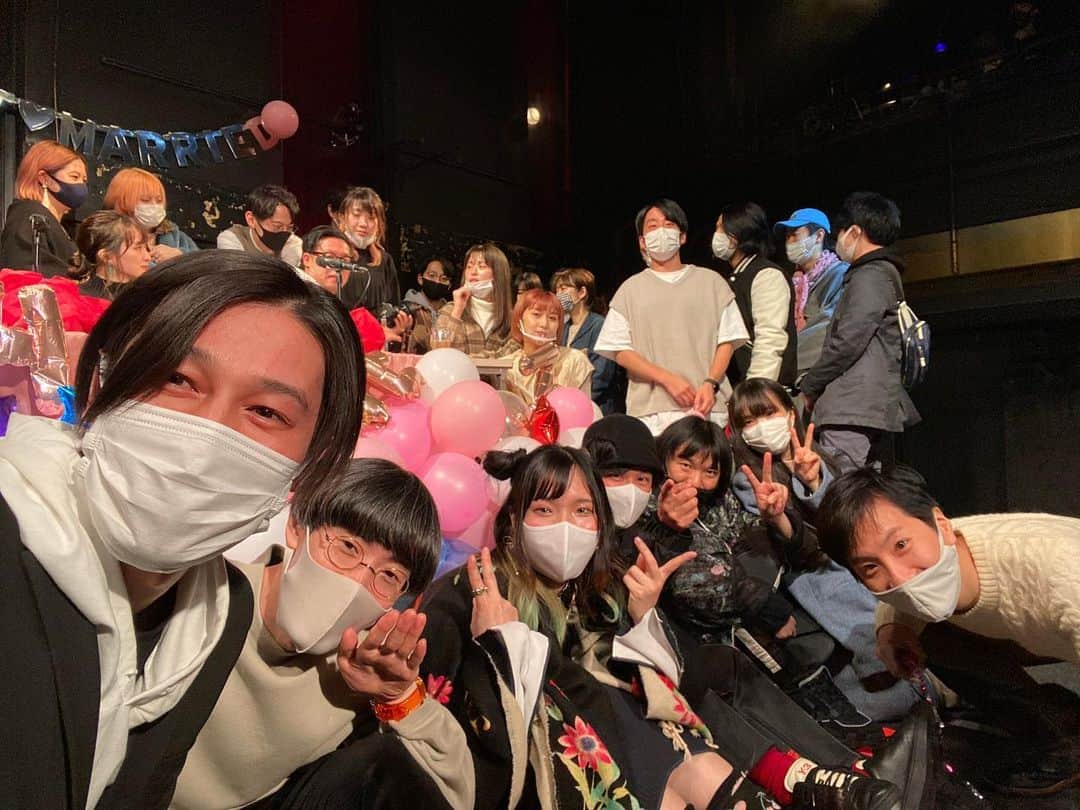 DE DE MOUSEのインスタグラム：「今日は最高におめでたいパーティでした！！hasくん、アンテナちゃんおめでとう〜！！！」