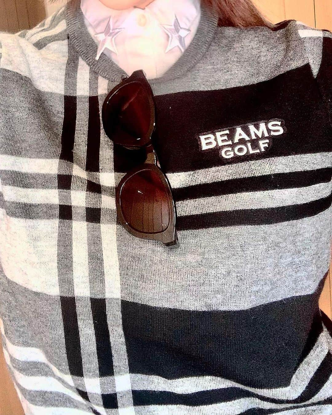 吉田玲奈さんのインスタグラム写真 - (吉田玲奈Instagram)「先日の秋晴れゴルフ⛳️🍁 BEAMS GOLF #モノトーンコーデ #秋晴れゴルフ #golf #golfstagram  #golfwear  #beamsgolf  #今季新作ウエア #パープルレーベル #ゴルフウェア #ゴルフコーデ #ゴルフ女子 #ゴルフ女子コーデ  #bushnellgolf #reinagolf」11月16日 0時46分 - reina.yoshida.ciel.1218