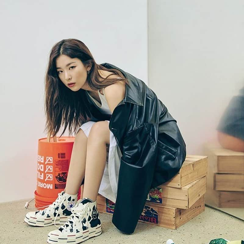 スルギさんのインスタグラム写真 - (スルギInstagram)「@hi_sseulgi x Converse」11月16日 1時01分 - kristiandawal29