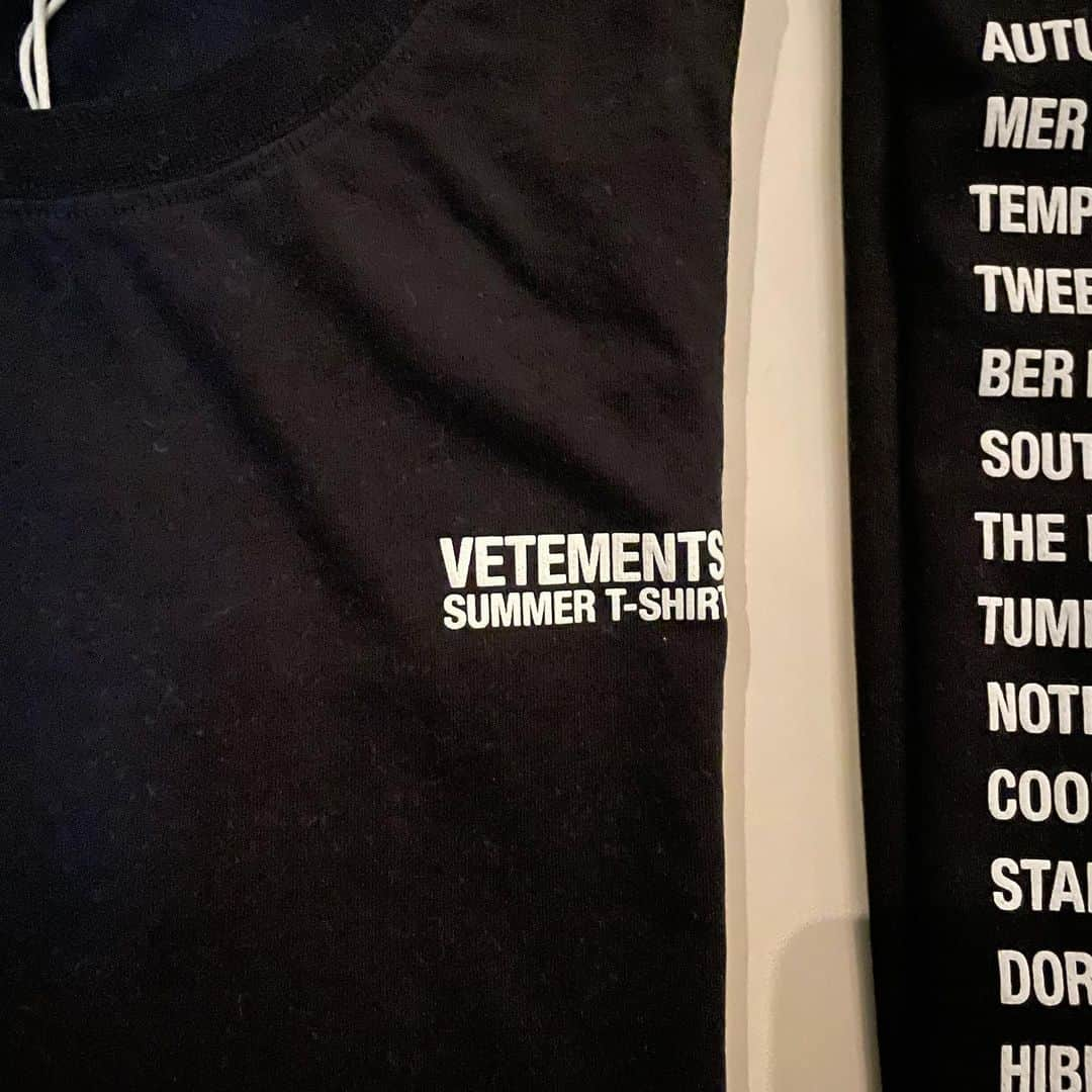 藤原ヒロシさんのインスタグラム写真 - (藤原ヒロシInstagram)「@vetements_official の四季。 @selectshop_adelaide  @fsotemachi だけ。 僕は冬が好き。」11月16日 3時00分 - fujiwarahiroshi