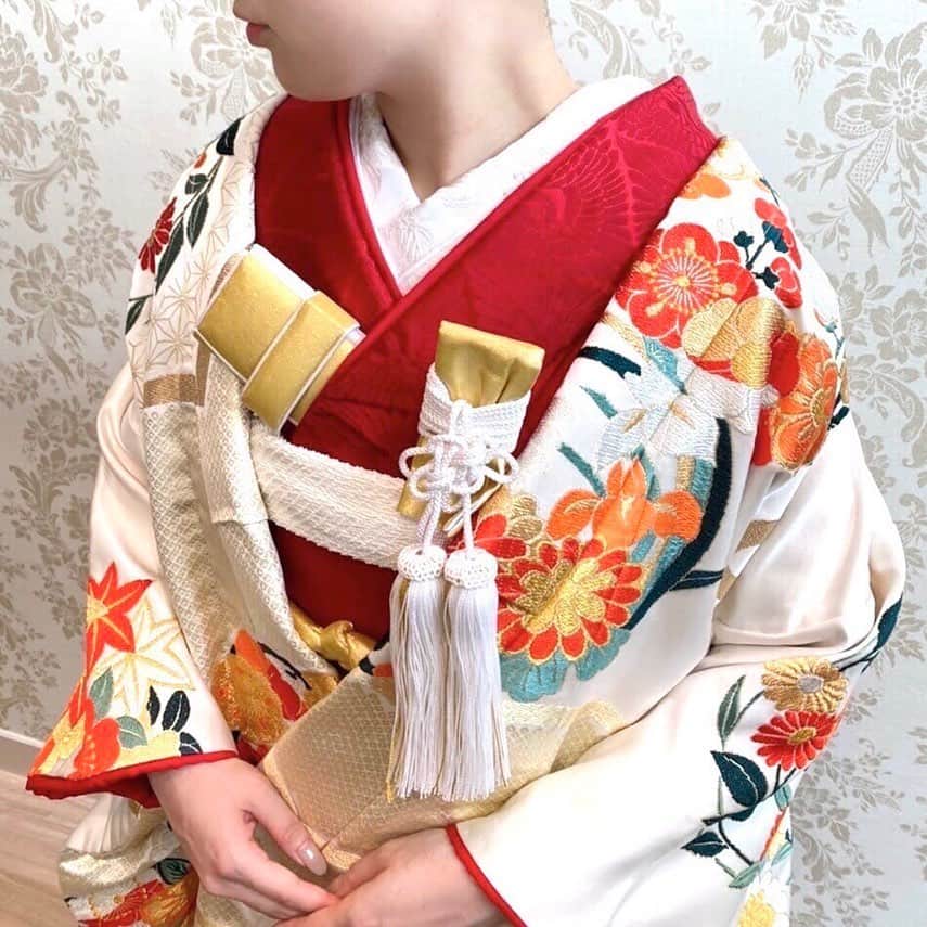 Dresses (ドレッシーズ)のインスタグラム