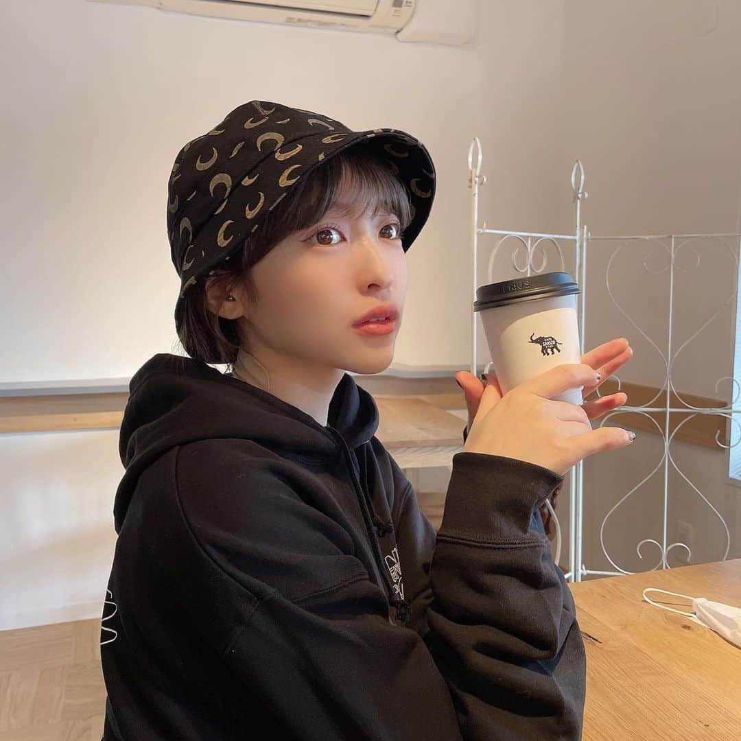 吉田菫のグルメインスタ