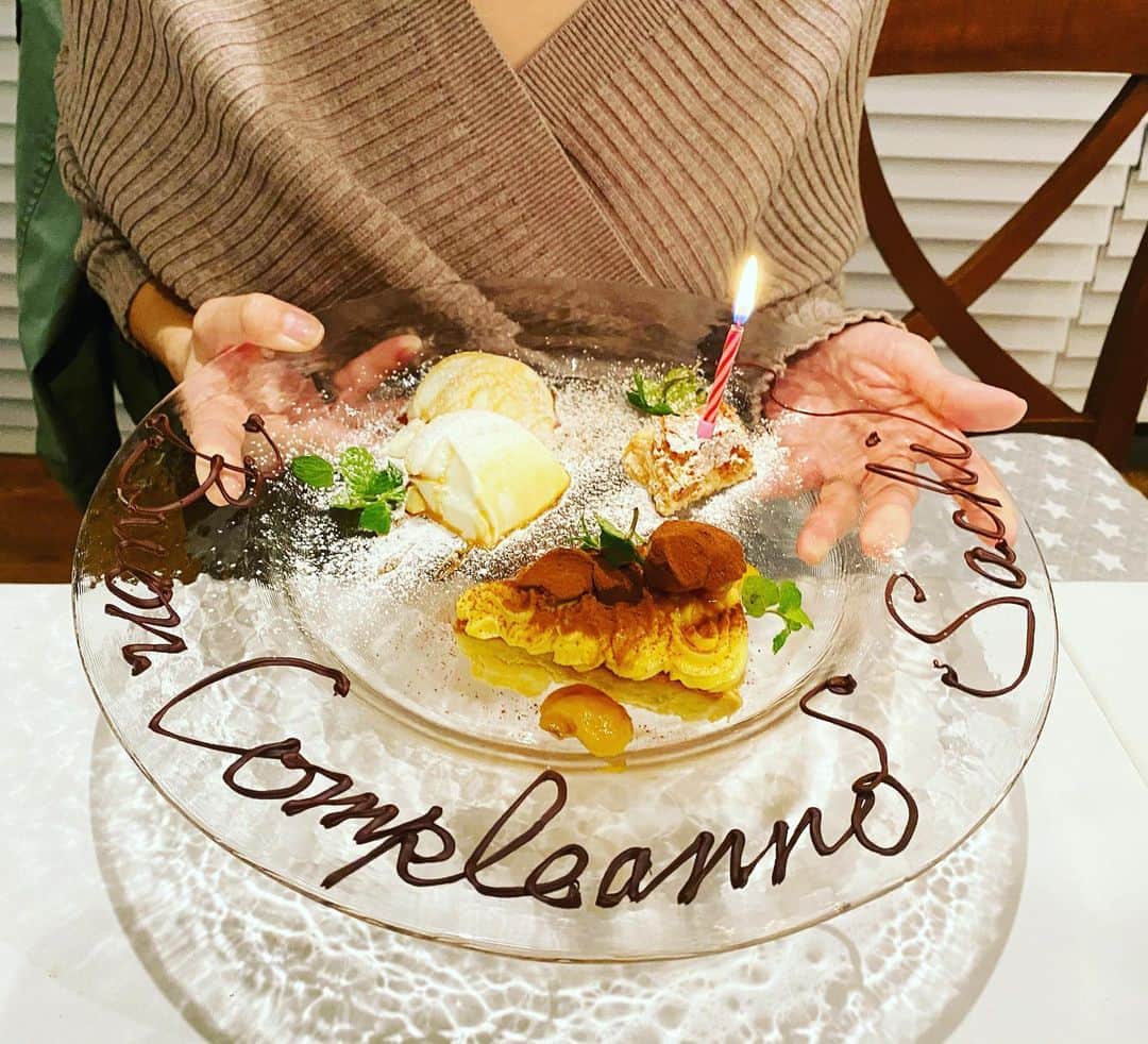 鈴木サチさんのインスタグラム写真 - (鈴木サチInstagram)「. 誕生日は大好きなイタリア料理トスカーナ料理を食べに、 @la_trattoriaccia へ。  食べるのに夢中で撮り忘れた料理もあるぐらい、全部美味しかった😊✨✨ . . はぁーお腹がはち切れるほど食べて幸せでしたぁー。 . . #bd」11月16日 14時25分 - sachi_suzuki