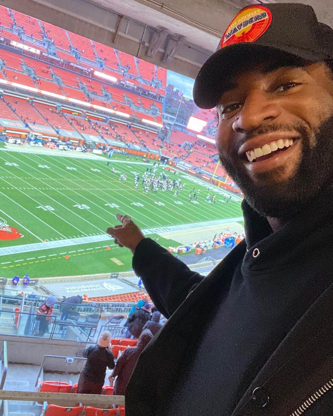 アンドレ・ドラモンドのインスタグラム：「Another W for the city ‼️ Need all my Cleveland fans in the comments!! 🐶🤎🧡」