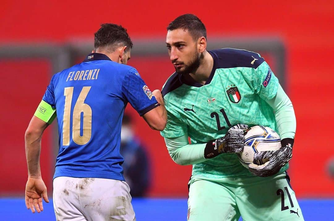 ジャンルイジ・ドンナルンマのインスタグラム：「Partita dominata 💪🏻  Vittoria meritatissima  Grande gruppo 🇮🇹 #ItaliaPolonia #ForzaAzzurri #NationsLeague」