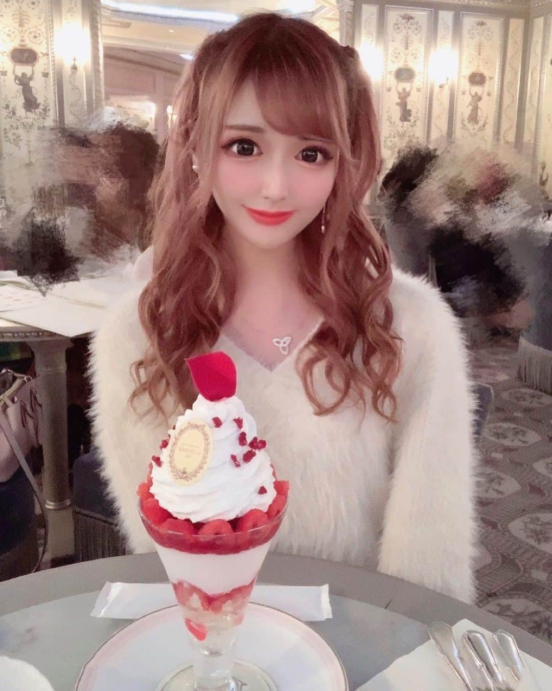 EMAのグルメインスタ